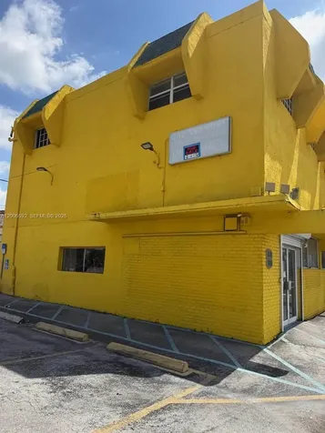 9193 SW 40th Street Miami FL 33165