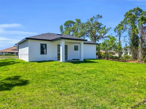 3406 29th Street SW Lehigh Acres FL 33976
