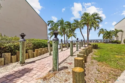 87200 Overseas Highway Plantation Key FL 33036