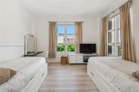 747 Crandon Boulevard Key Biscayne FL 33149