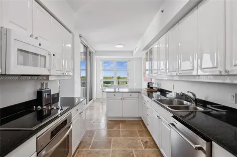 747 Crandon Boulevard Key Biscayne FL 33149