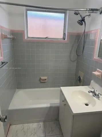 41 E 20th Street Hialeah FL 33010