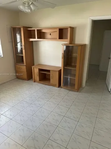 41 E 20th Street Hialeah FL 33010