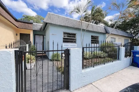 3896 NW 207 Street Miami Gardens FL 33055