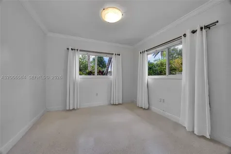 5750 SW 52nd Terrace South Miami FL 33155