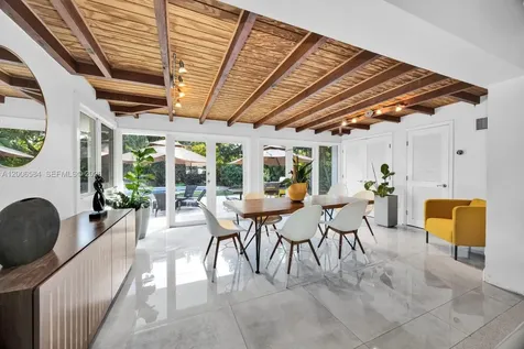 5750 SW 52nd Terrace South Miami FL 33155