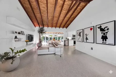 5750 SW 52nd Terrace South Miami FL 33155