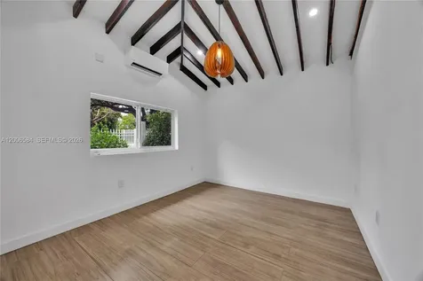 5750 SW 52nd Terrace South Miami FL 33155