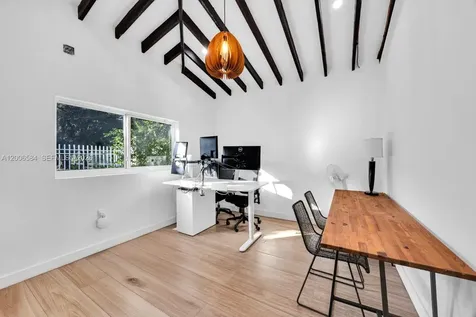 5750 SW 52nd Terrace South Miami FL 33155
