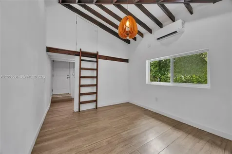 5750 SW 52nd Terrace South Miami FL 33155