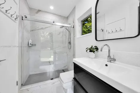5750 SW 52nd Terrace South Miami FL 33155