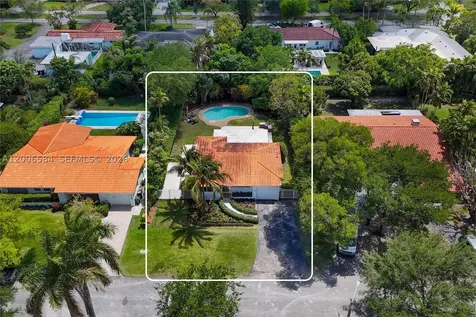 5750 SW 52nd Terrace South Miami FL 33155