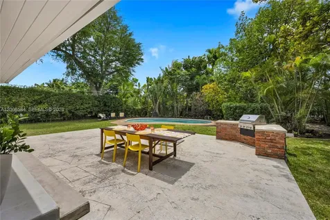 5750 SW 52nd Terrace South Miami FL 33155