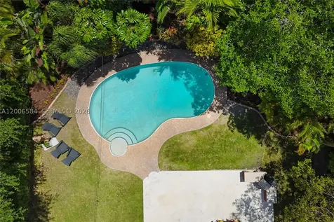 5750 SW 52nd Terrace South Miami FL 33155