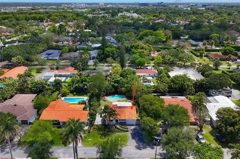 5750 SW 52nd Terrace South Miami FL 33155