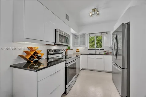 5750 SW 52nd Terrace South Miami FL 33155