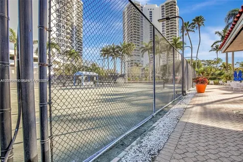 3600 Mystic Pointe Drive Aventura FL 33180