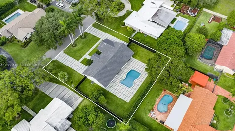 8765 SW 175th Street Palmetto Bay FL 33157