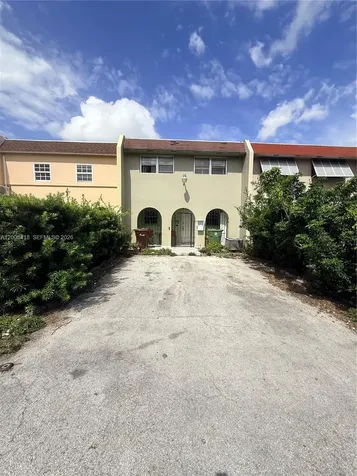 7310 W 3rd Avenue Hialeah FL 33014