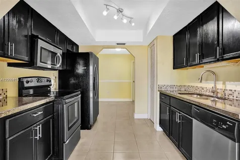 7131 NW 24th Place Sunrise FL 33313