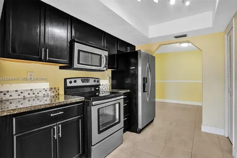7131 NW 24th Place Sunrise FL 33313