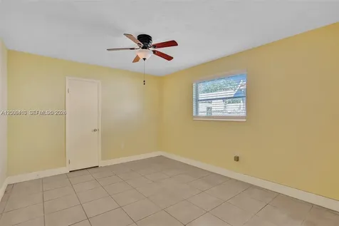7131 NW 24th Place Sunrise FL 33313
