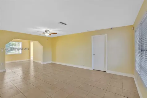 7131 NW 24th Place Sunrise FL 33313