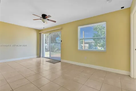 7131 NW 24th Place Sunrise FL 33313