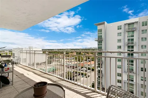 60 NW 37th Avenue Miami FL 33125