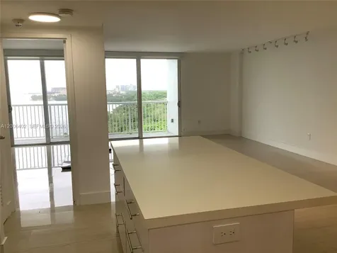 150 SE 25th Road Miami FL 33129