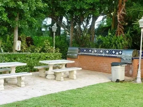 150 SE 25th Road Miami FL 33129