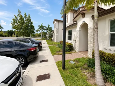 12306 NW 23rd Court Miami FL 33167