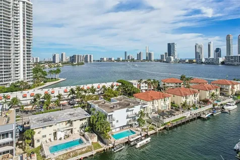 3862 NE 171st Street North Miami Beach FL 33160