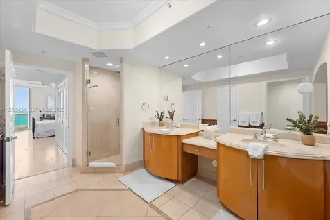 17875 Collins Avenue Sunny Isles Beach FL 33160