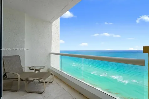 17875 Collins Avenue Sunny Isles Beach FL 33160