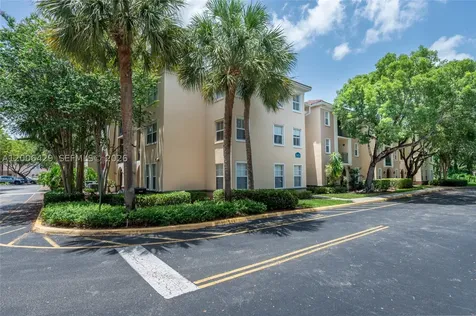 2451 Centergate Drive Miramar FL 33025