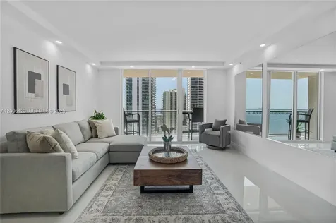 1155 Brickell Bay Drive Miami FL 33131