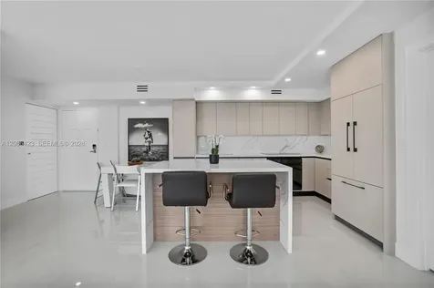 1155 Brickell Bay Drive Miami FL 33131