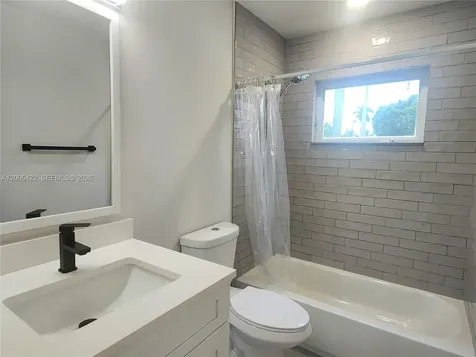 141 NE 30th Street Wilton Manors FL 33334