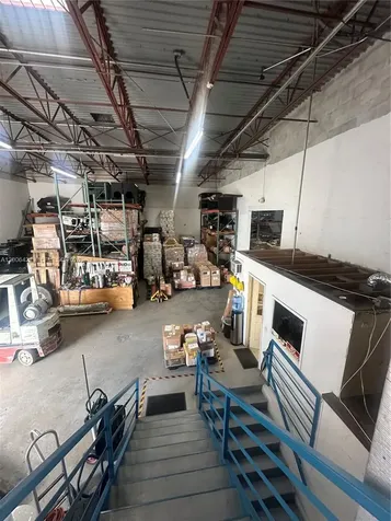 7237 NW 54th Street Miami FL 33166