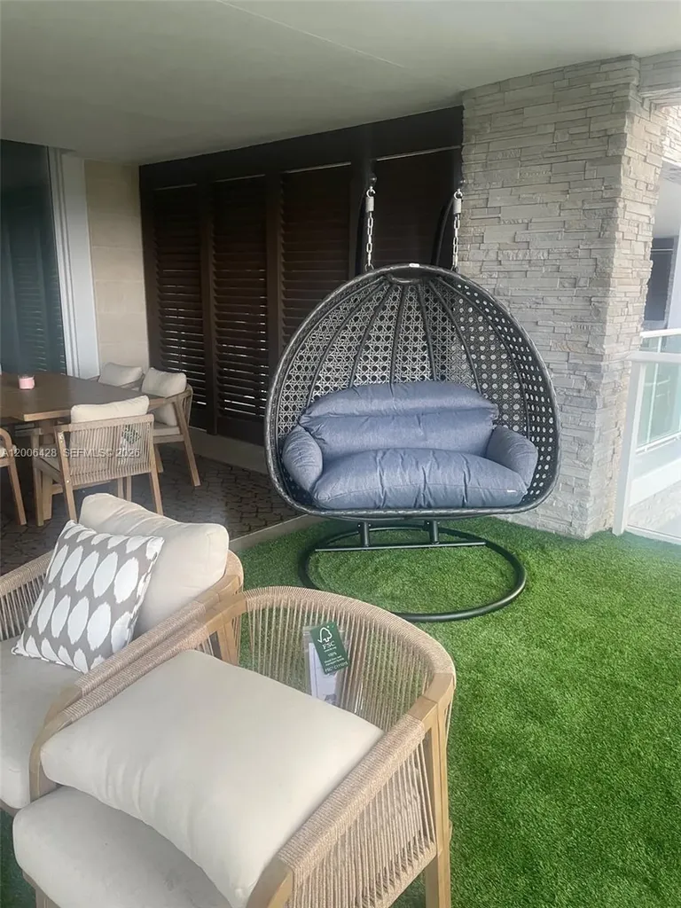 220 SE Mizner Boulevard Boca Raton FL 33432