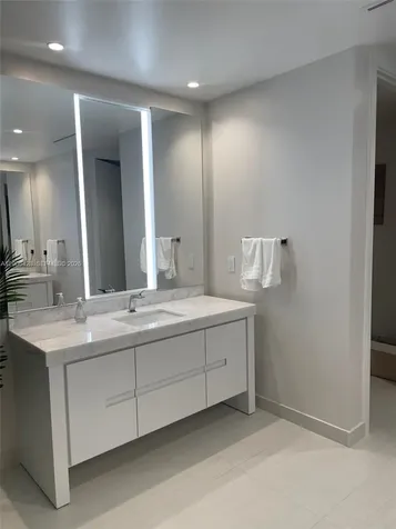 220 SE Mizner Boulevard Boca Raton FL 33432