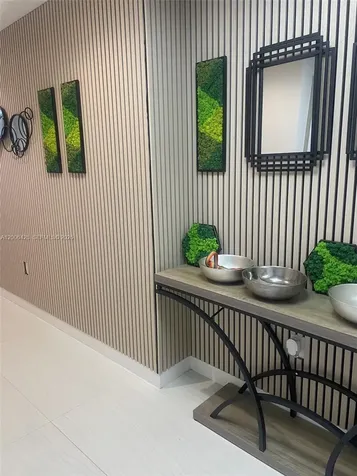 220 SE Mizner Boulevard Boca Raton FL 33432
