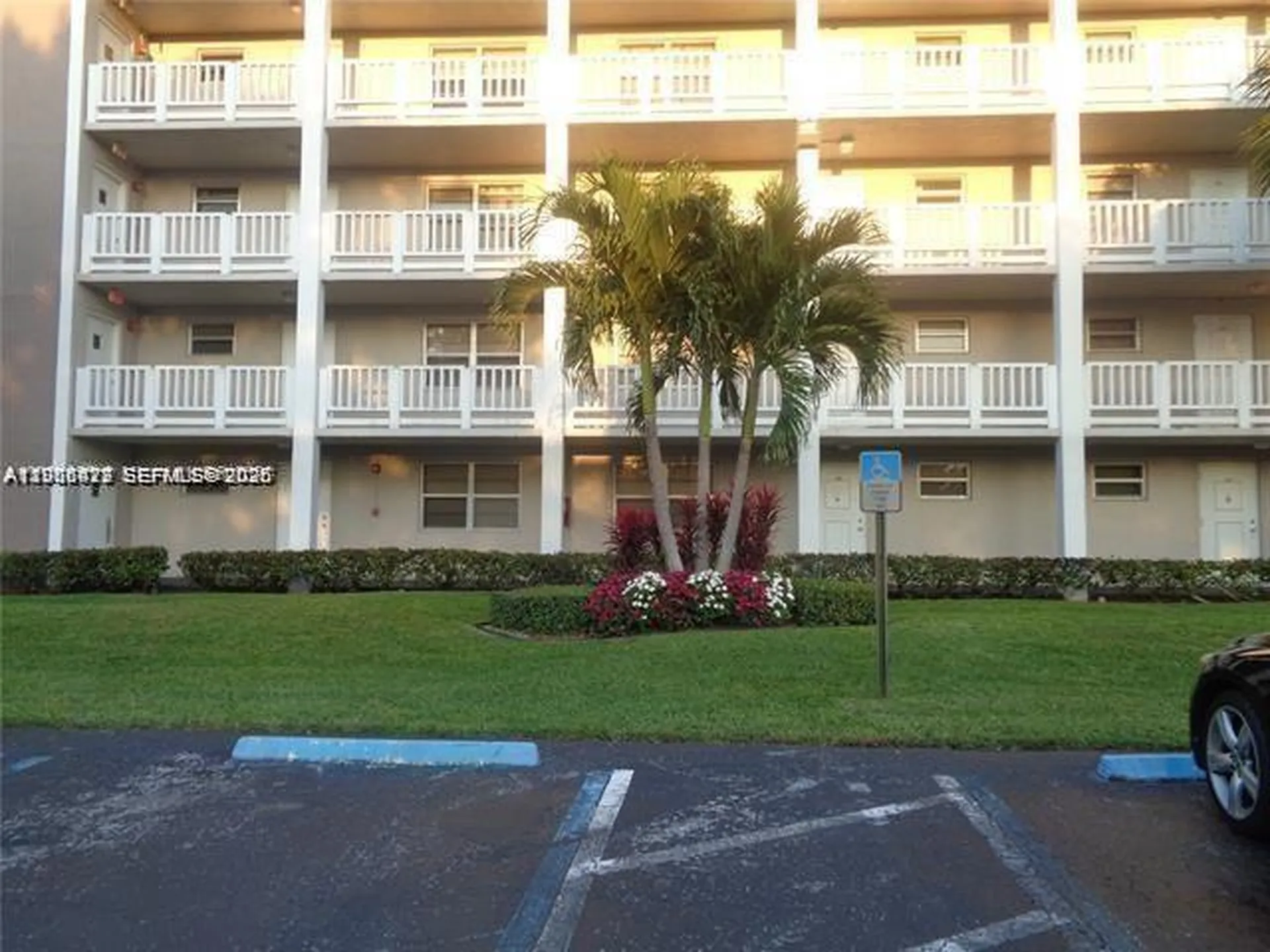 1075 Riverside Drive Coral Springs FL 33071