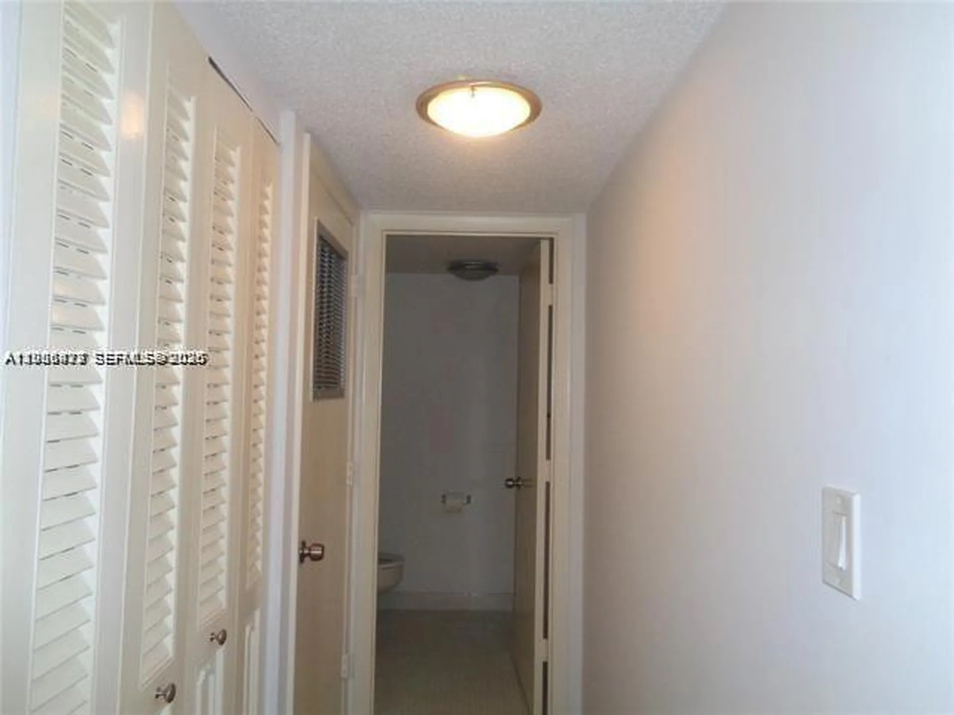 1075 Riverside Drive Coral Springs FL 33071