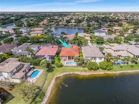 7925 NW 110th Drive Parkland FL 33076
