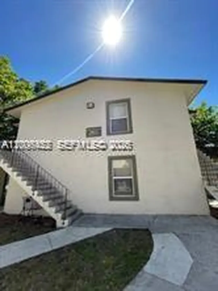 1680 NW 4th Avenue Miami FL 33136