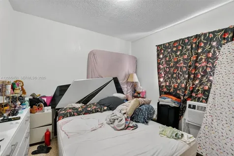 2100 NW 24th Street Miami FL 33142