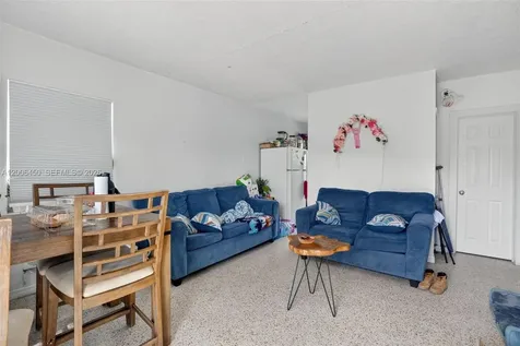 2100 NW 24th Street Miami FL 33142