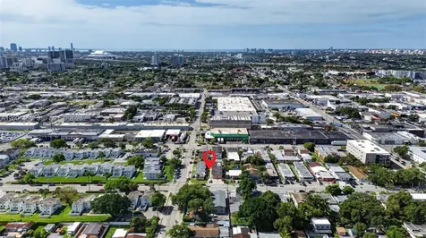 2100 NW 24th Street Miami FL 33142